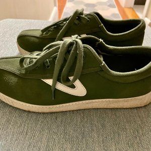 Tretorn Olive Nylite Suede Sneakers Olive / 9